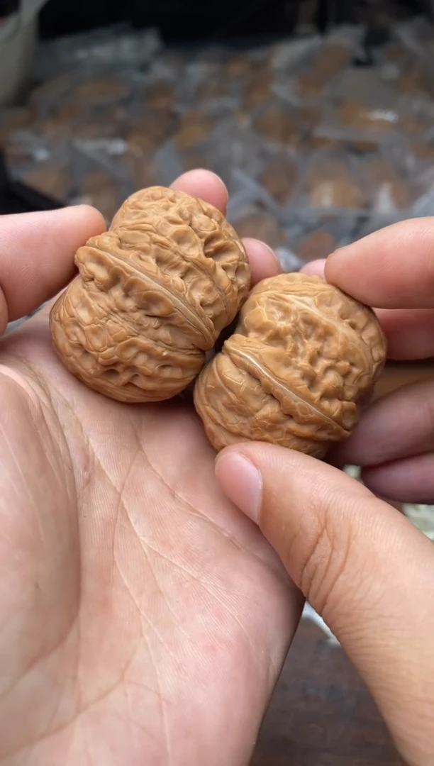 【闪购商品】文玩核桃把件A32号44尺元宝