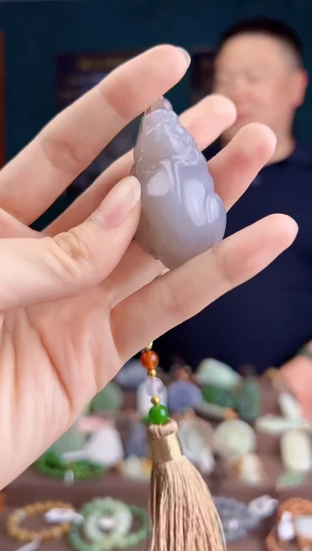 和田玉未镶嵌颈饰多样性发货   拍一单发一个