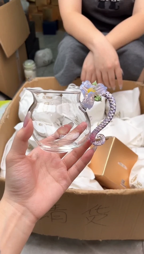 禾墨鸢然浅紫色