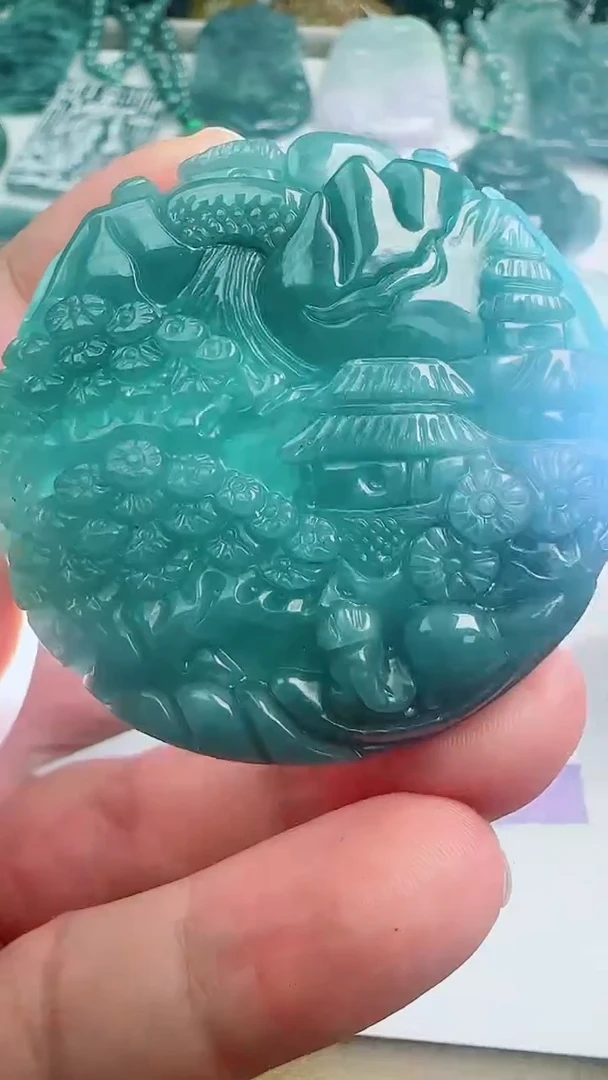 翡翠未镶嵌颈饰多样性随机发其一