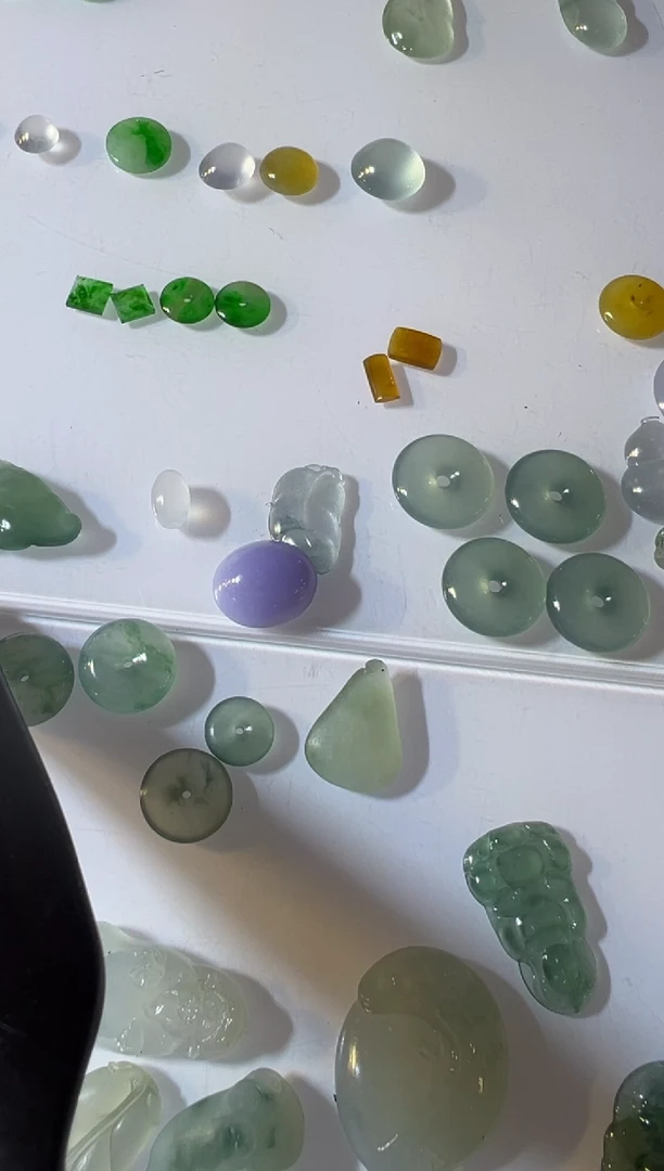 未镶嵌定制翡翠扣子