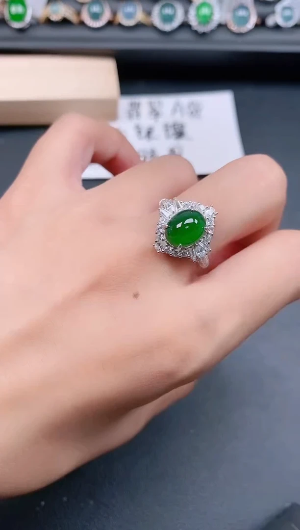 银S925镶嵌戒指翡翠1111