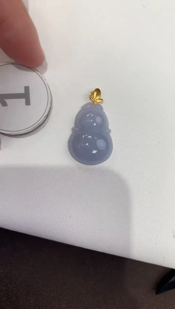 颈饰18K金镶嵌翡翠天然缅甸a货翡翠