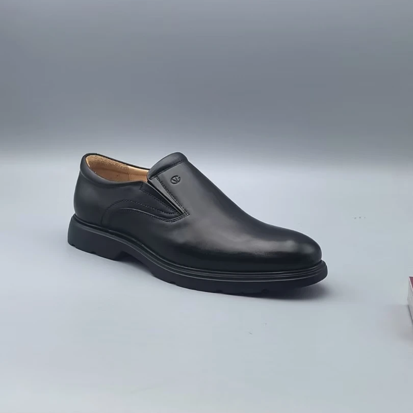 （孤品微瑕介意勿拍）新款轻质厚底系带男士皮鞋休闲鞋 984