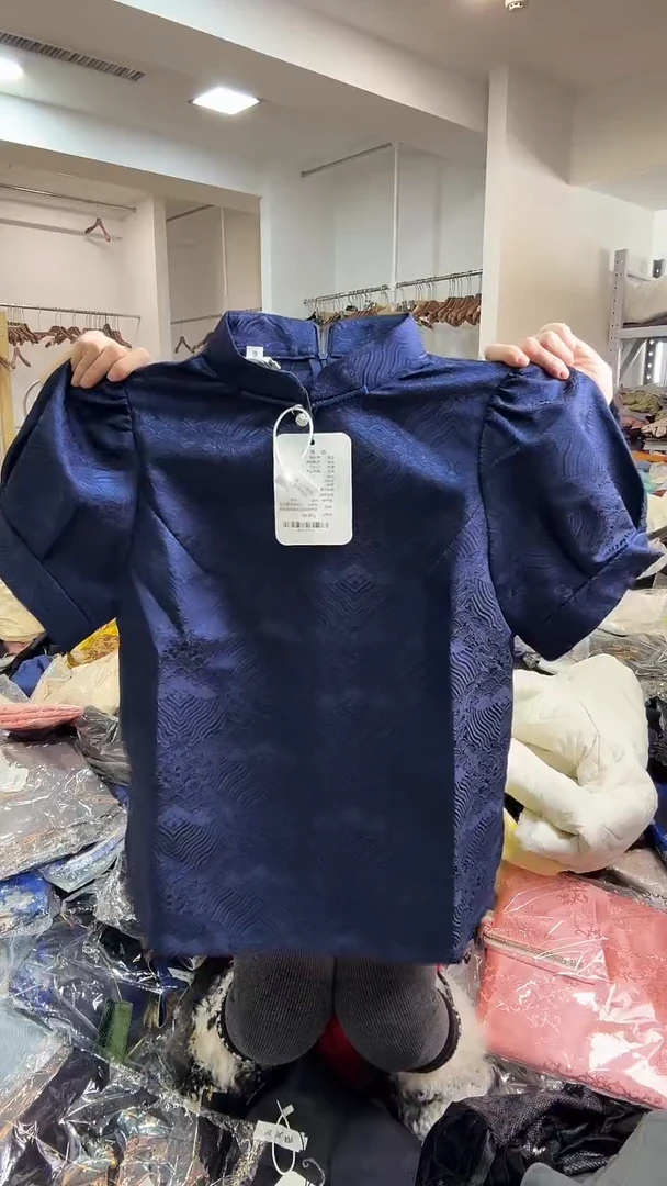 L码        105-115斤  半袖