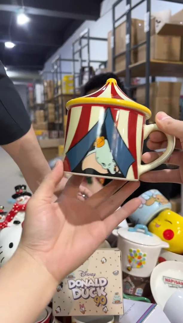 【闪购商品】杯原盒小飞象带盖杯