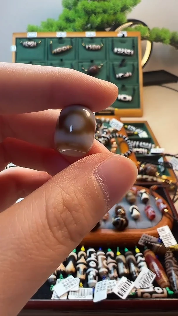 玛瑙/玉髓（覆膜）颈饰未镶嵌36（微瑕随机发货）