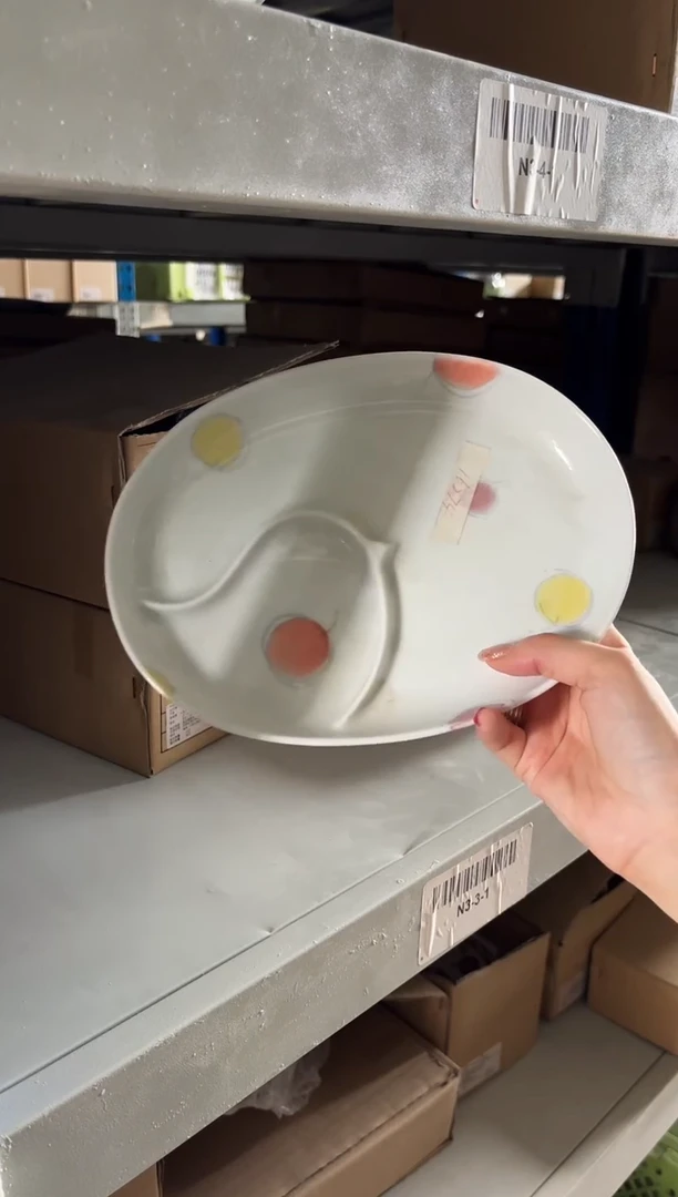 陶瓷白山pipi儿童分餐盘1627416274