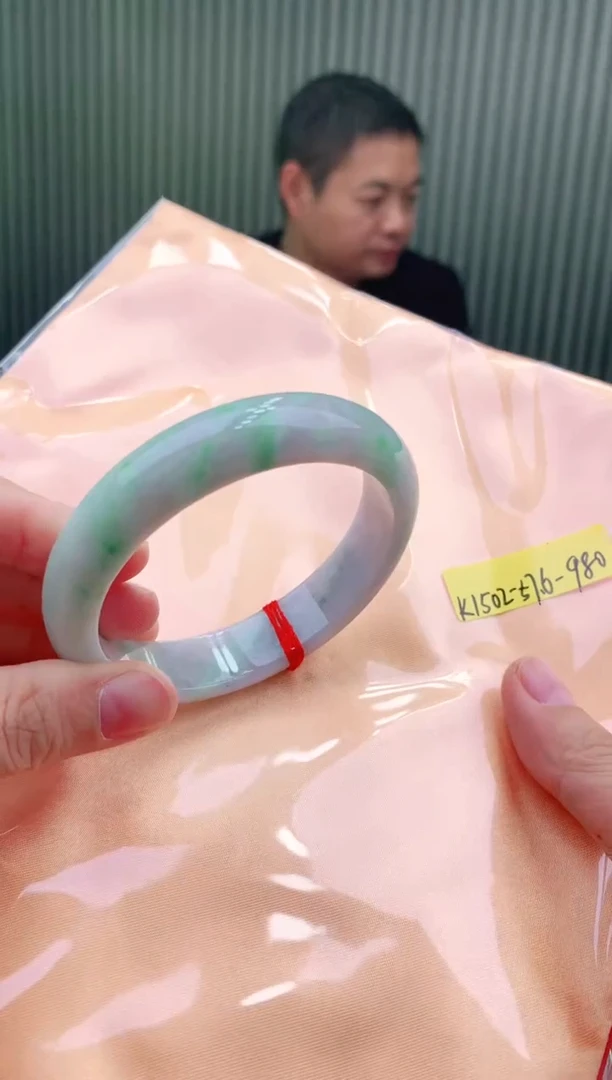 未镶嵌手镯翡翠57+