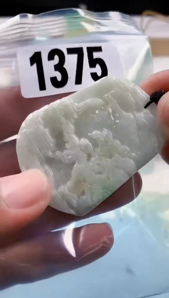 【闪购商品】翡翠挂件未镶嵌天然翡翠吊坠挂件