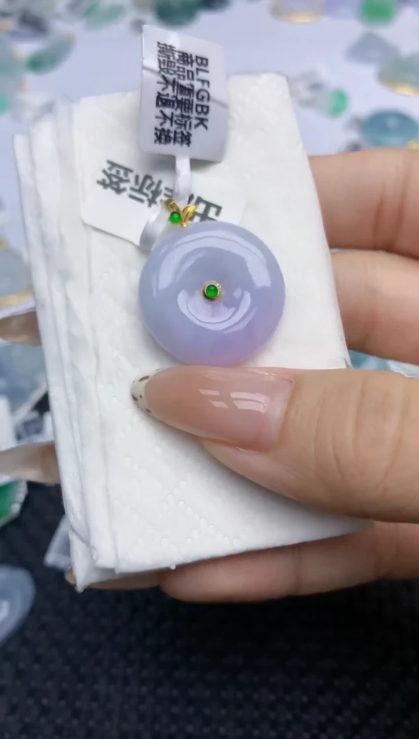 翡翠18K金镶嵌颈饰650   天然翡翠A货