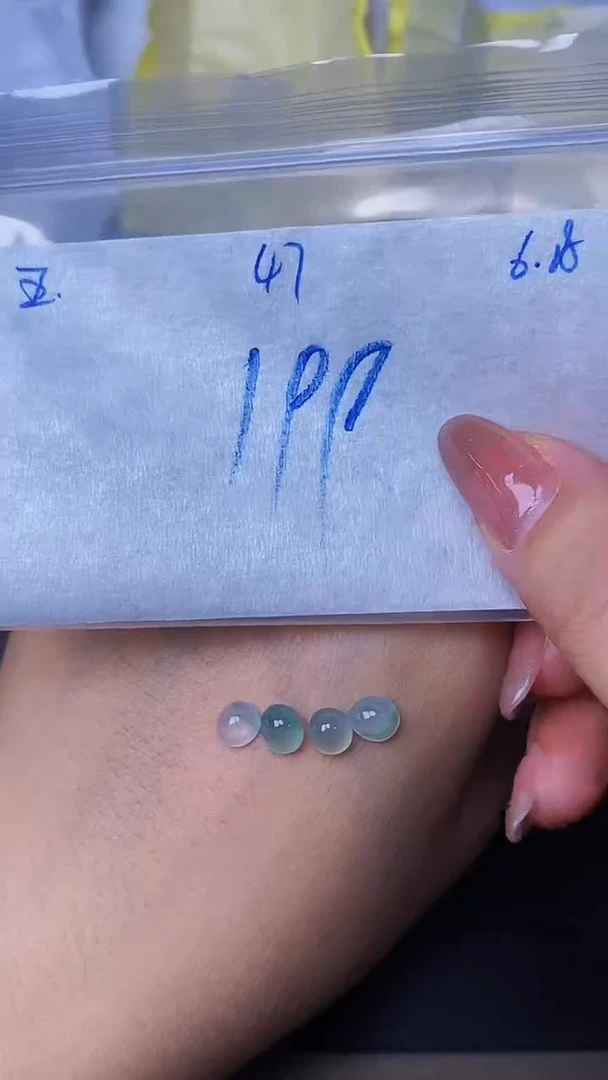 定制翡翠未镶嵌缅甸天然翡翠A货47