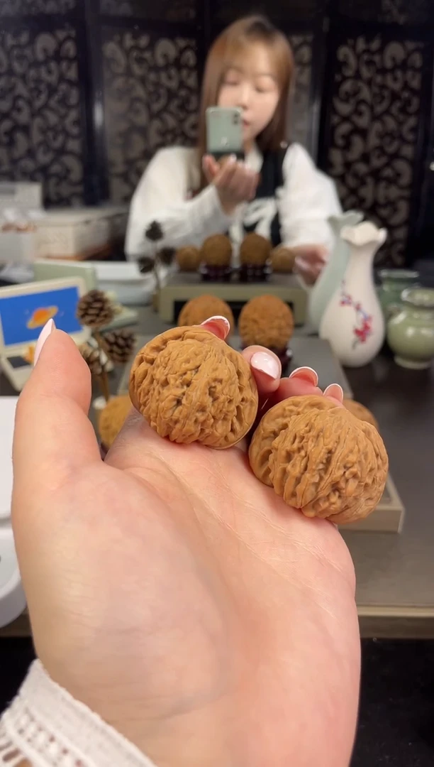 【闪购商品】文玩核桃把件四座楼41尺-29