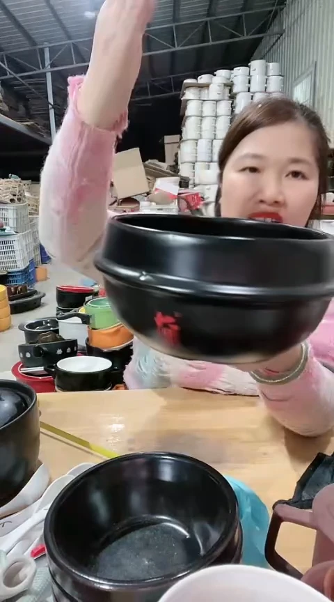 【闪购商品】瑕疵大号黑色砂锅碗