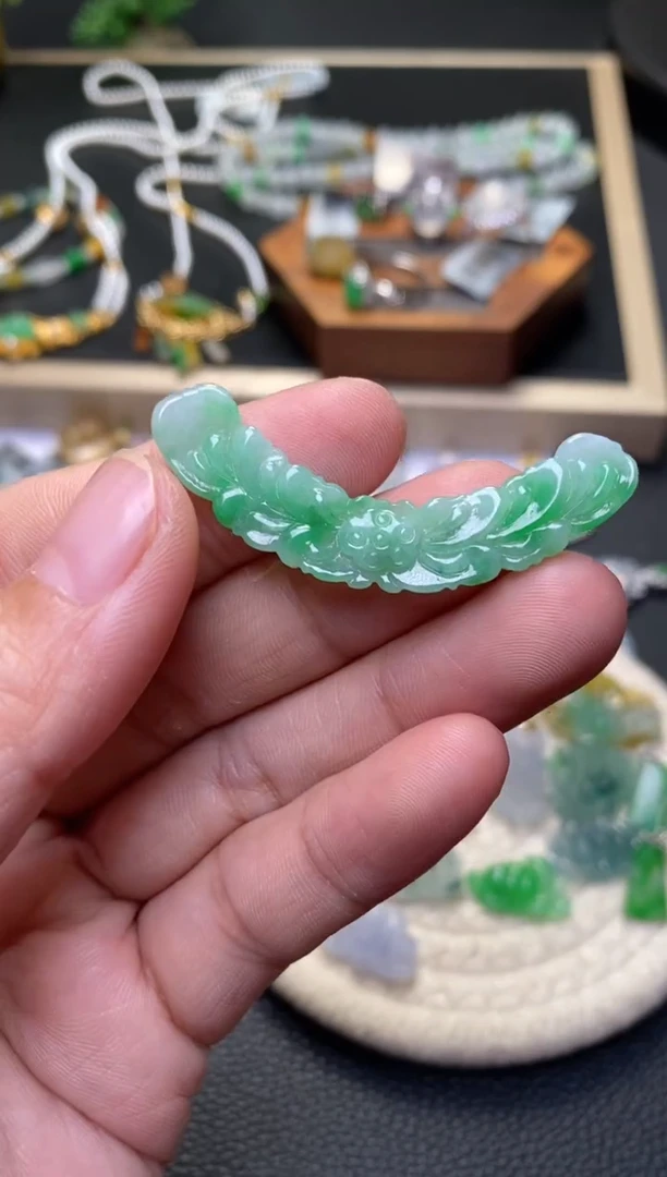 颈饰未镶嵌翡翠?****程净货40938