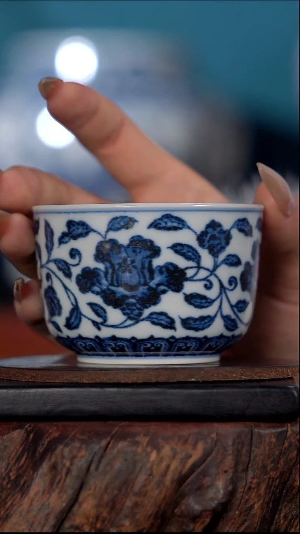 且斋慕明 山茶花杯