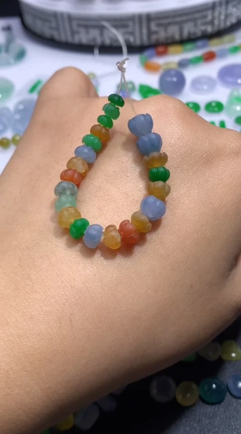 未镶嵌定制翡翠未镶嵌 定制翡翠