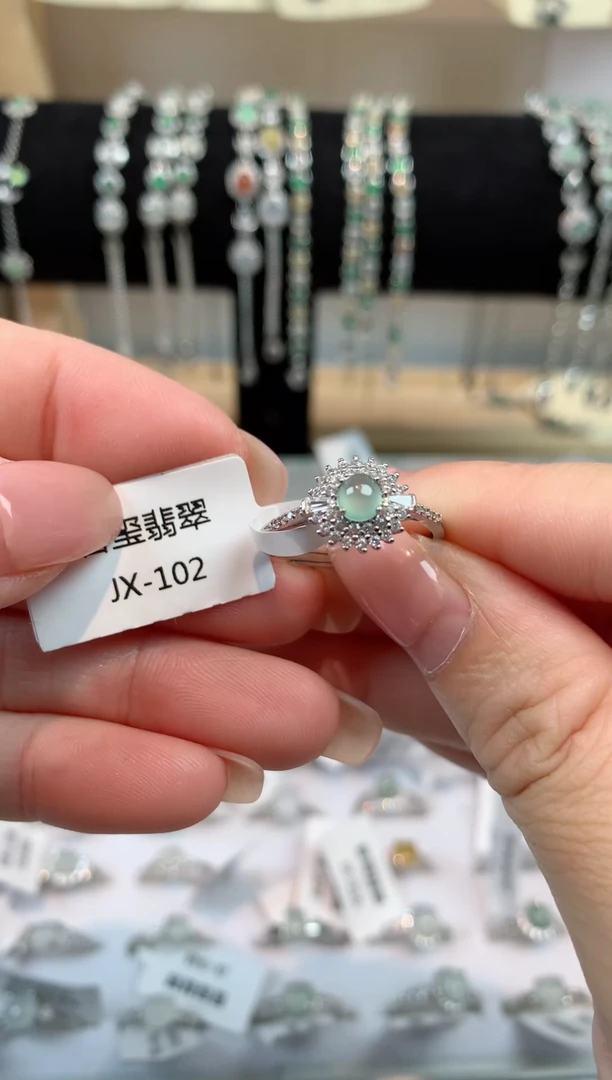 翡翠戒指银S925镶嵌天然A货102
