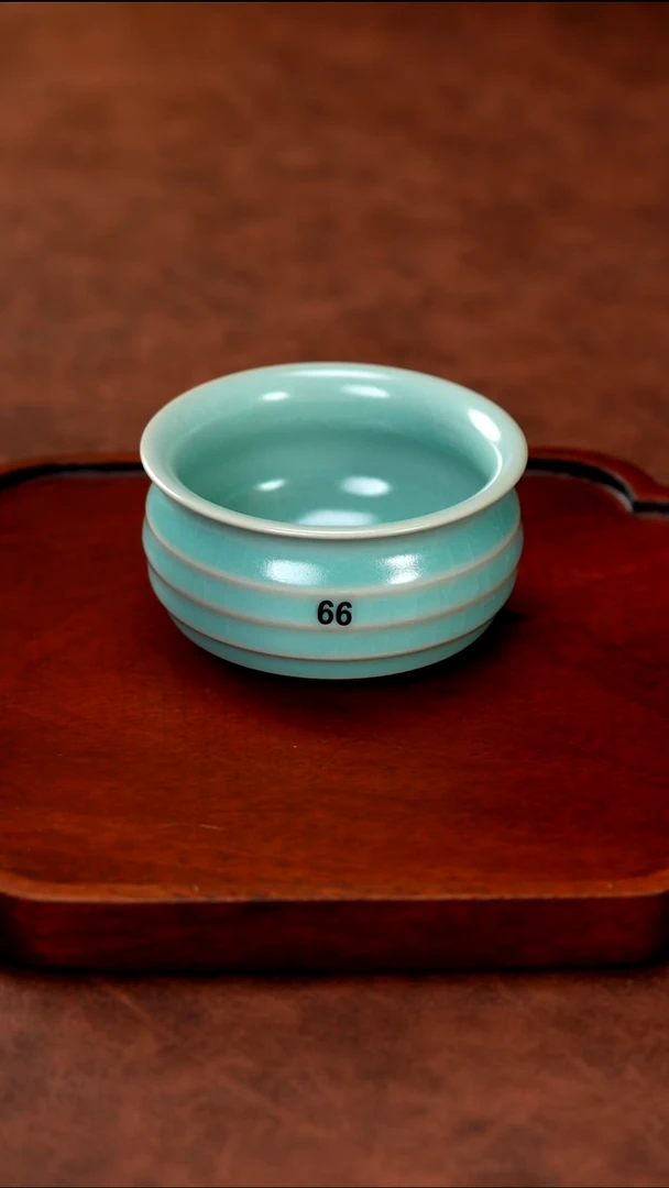 弦纹杯            66
