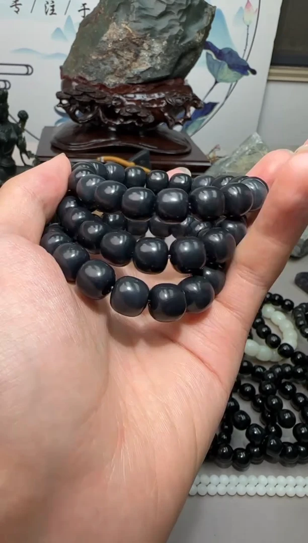 手链未镶嵌和田玉新疆墨玉11*12老型柔亮光手串