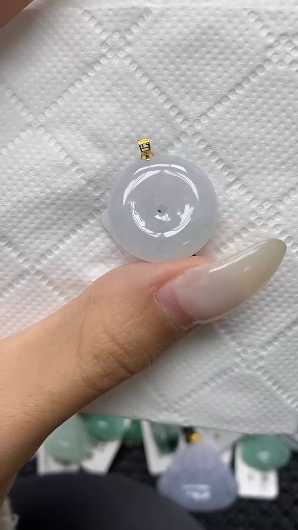 颈饰18K金镶嵌翡翠11111111111