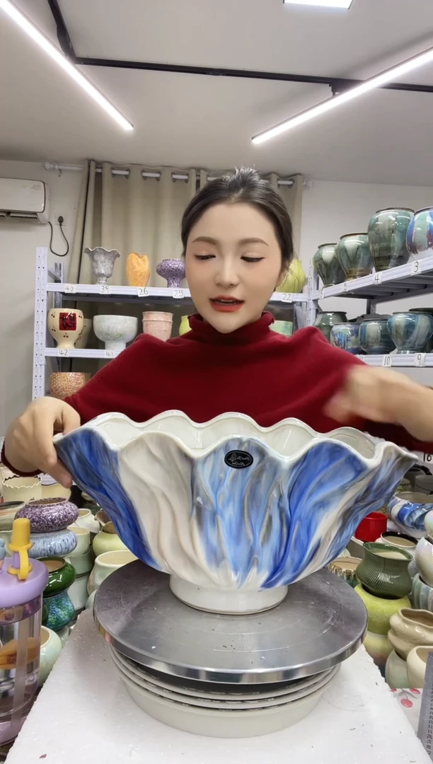 【1.4】花盆尺寸高：18 口：39