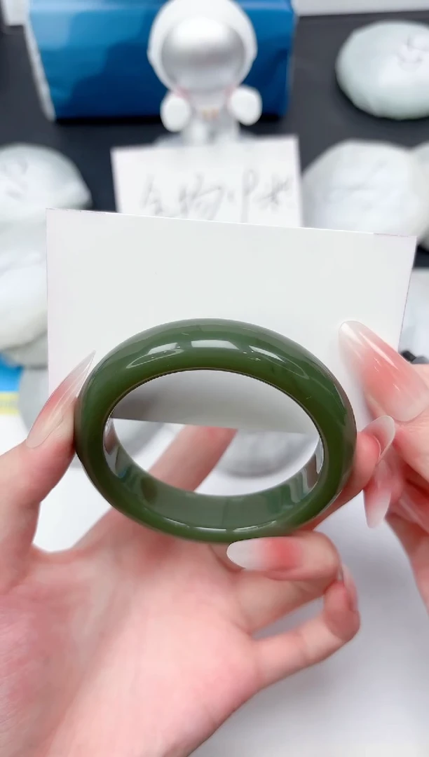 未镶嵌手镯石英质玉193-54.6