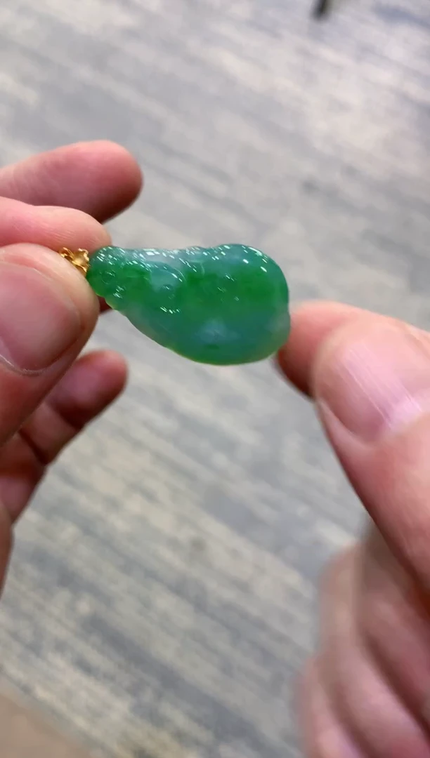 颈饰未镶嵌翡翠天然A货翡翠