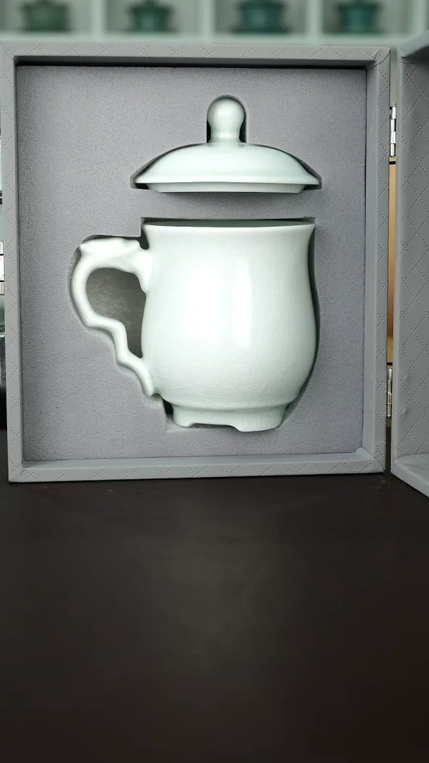 玉青釉龙头办公杯精品-二