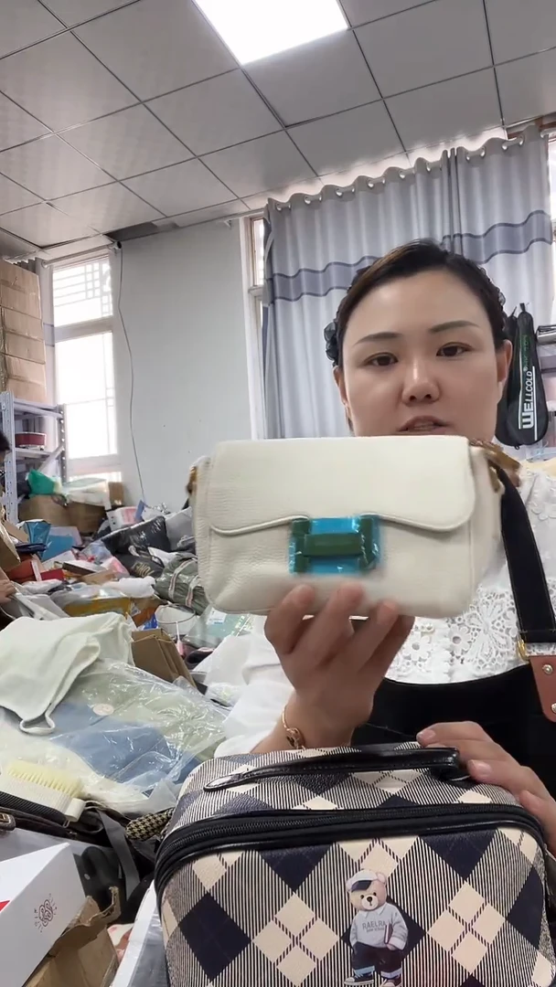 牦牛剖层皮革琪老板女包1号店超超好看发图片款