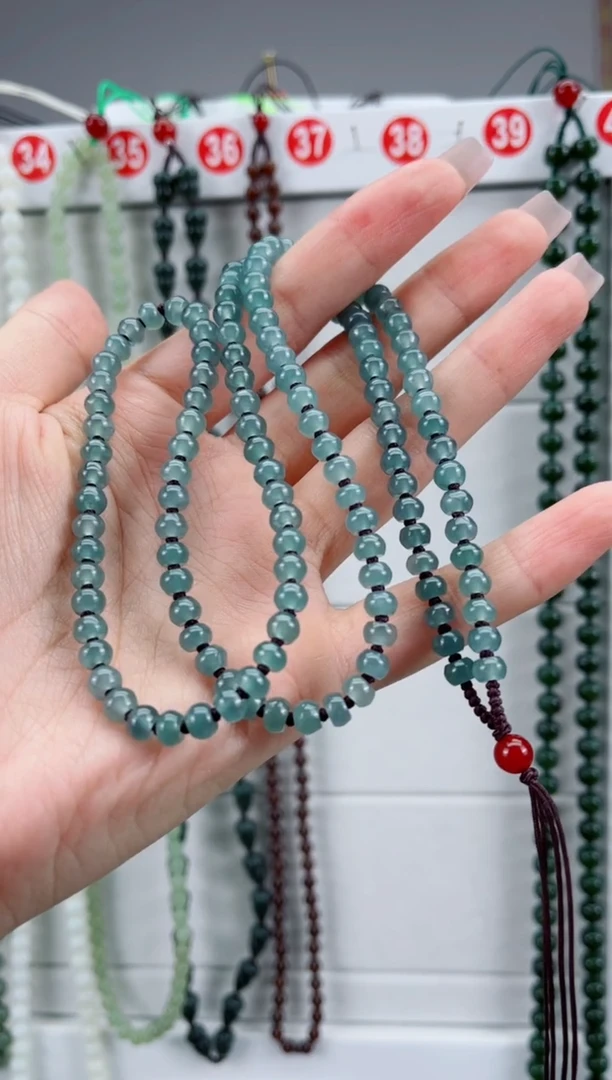 翡翠未镶嵌颈饰智**容翡翠打结款卡5左右