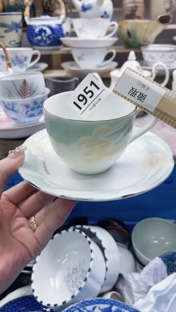 瓷片如* I951不退不换.感谢理解