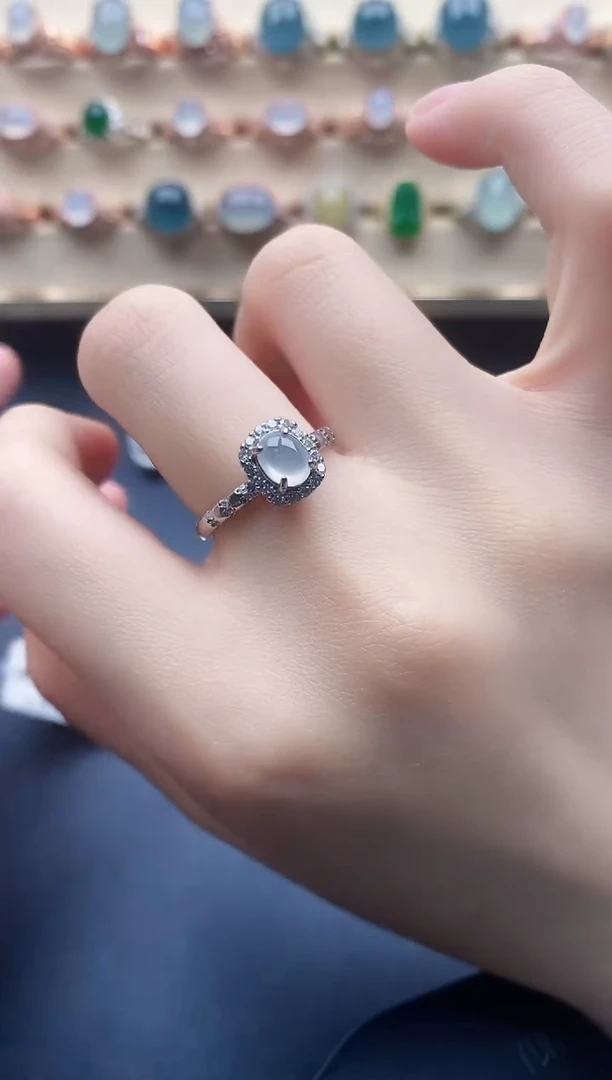 翡翠戒指银S925镶嵌一物一证一礼盒