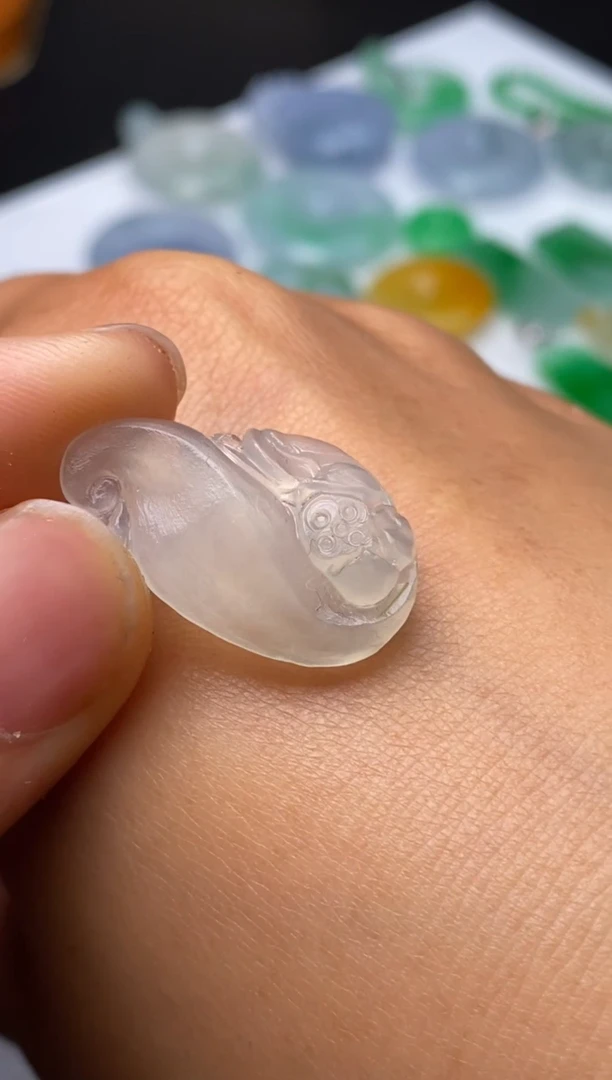 【闪购商品】定制翡翠未镶嵌翡翠毛货~