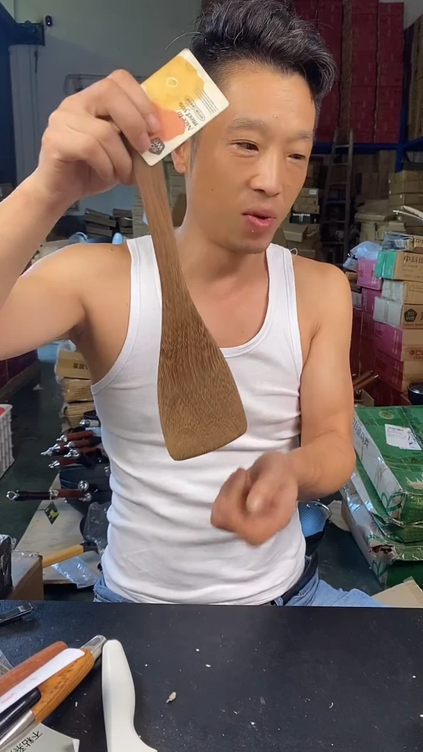 食品级塑料1鸡翅木铲一把