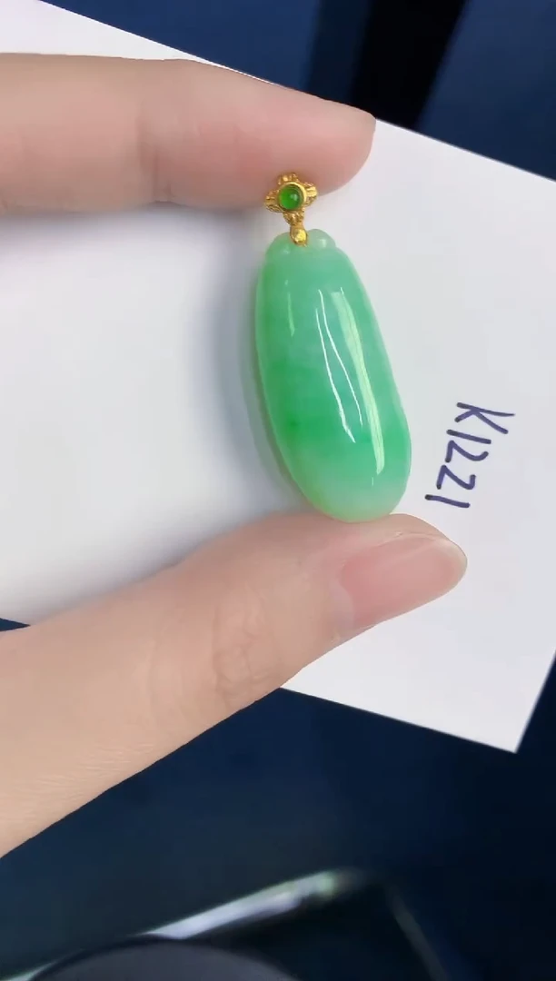 颈饰未镶嵌翡翠天然翡翠缅甸A货