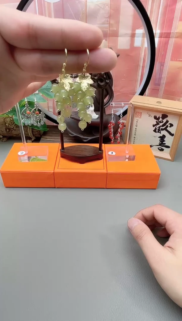 银S925镶嵌东陵石耳饰h901
