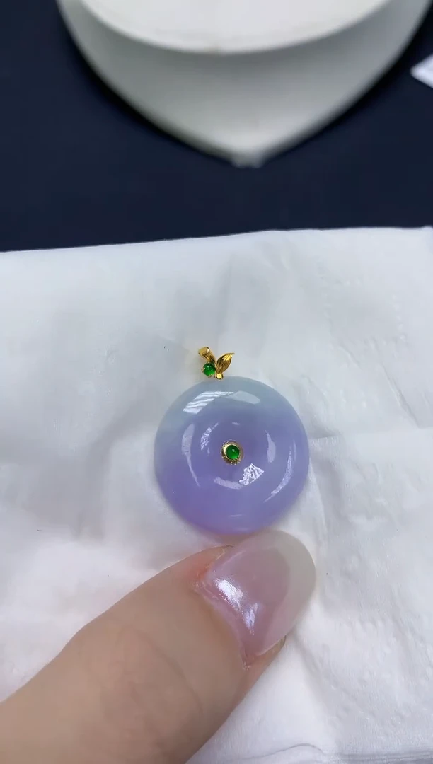 翡翠18K金镶嵌颈饰天然缅甸翡翠A货