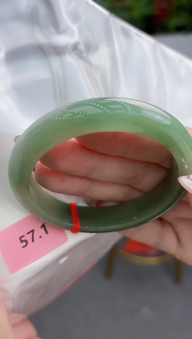 【闪购商品】翡翠手镯未镶嵌翡翠手镯