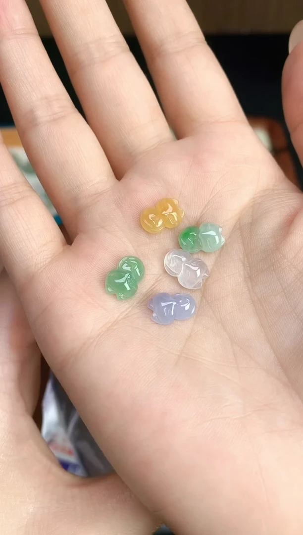 颈饰未镶嵌翡翠话*25112001