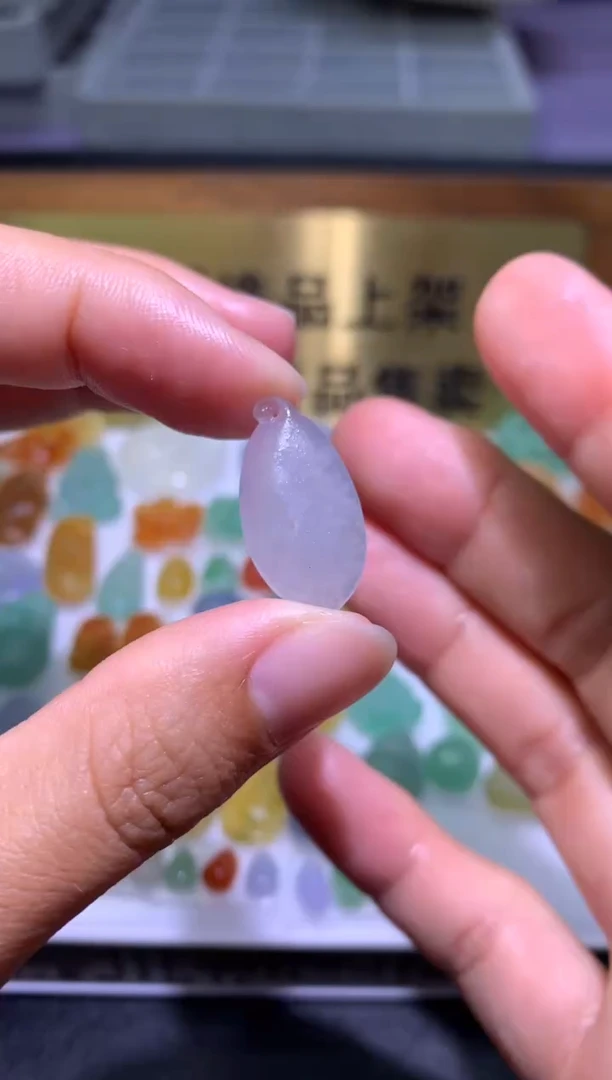 【闪购商品】定制翡翠未镶嵌毛货