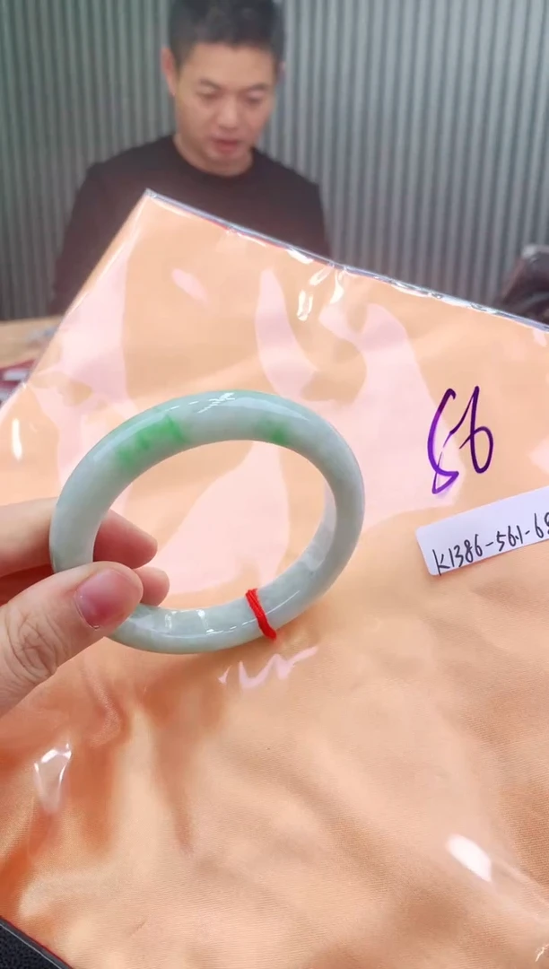 未镶嵌手镯翡翠111
