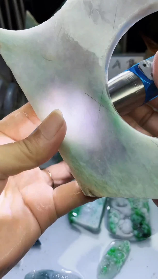 未镶嵌挂件翡翠天然缅甸翡翠A货