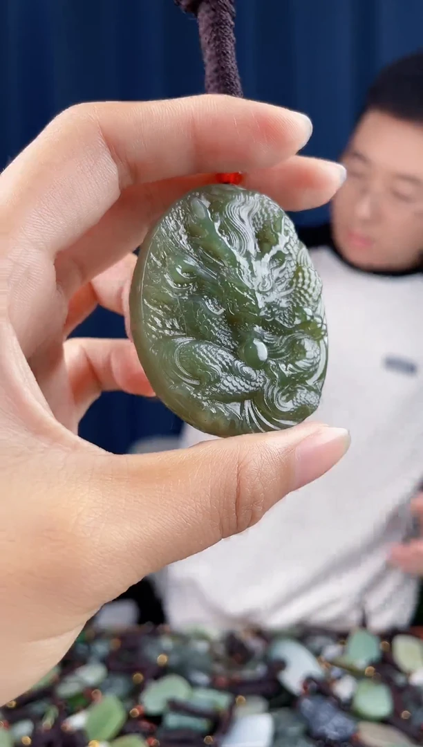 未镶嵌和田玉挂件拍一发一，多样性发货