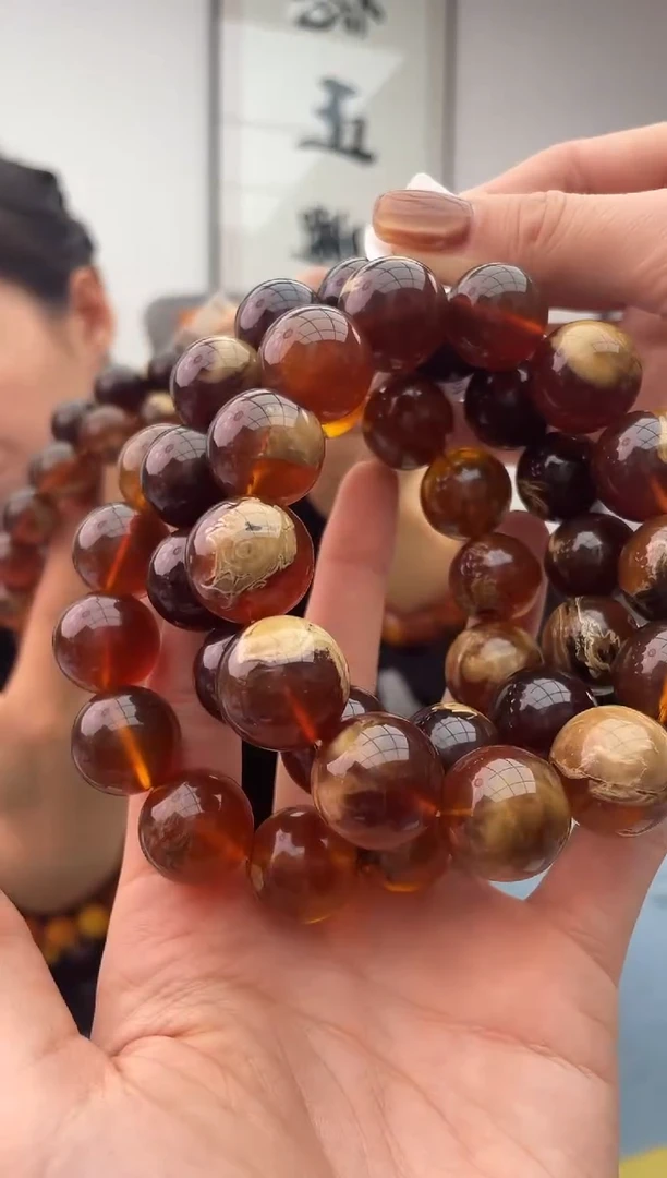 【闪购商品】琥珀珠宝奇石未镶嵌多样性发其一假一罚十，038.17