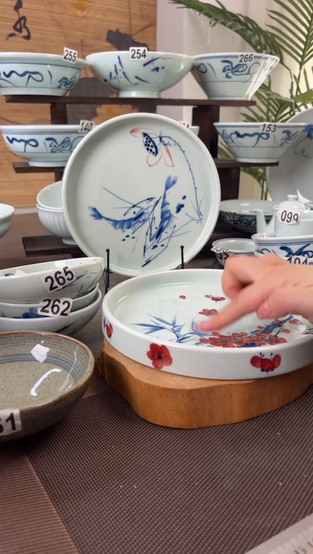 碗微瑕手绘8.3寸直边盘（随机图案单只装）