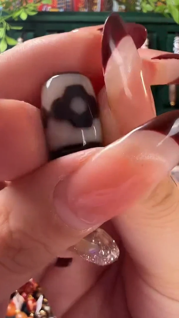 玛瑙/玉髓颈饰未镶嵌35.（微瑕）