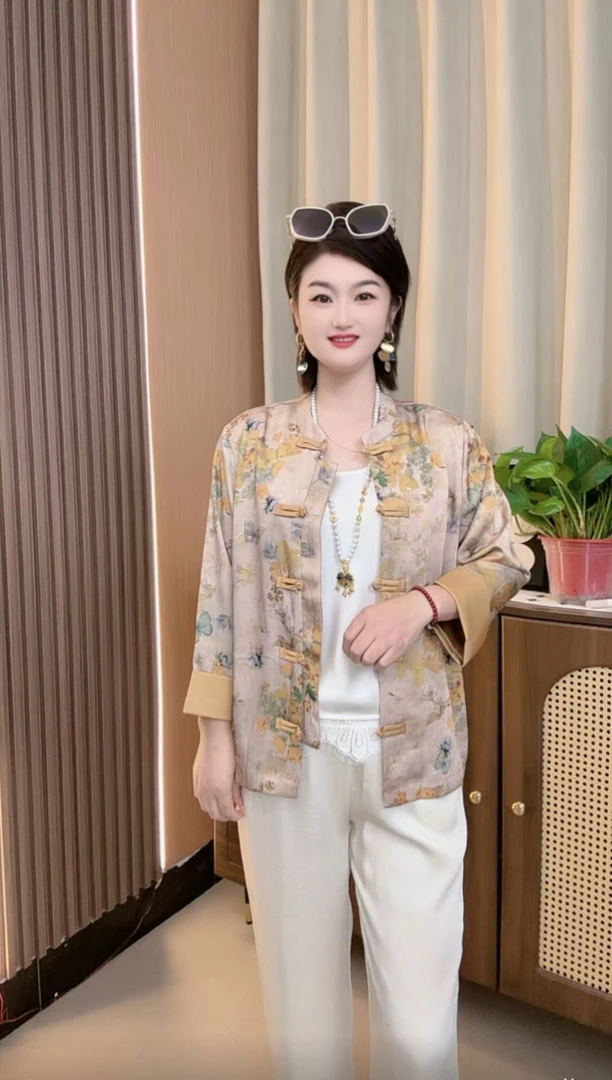 新中式提花印染圆领国风秋款时尚百搭女装外套上衣