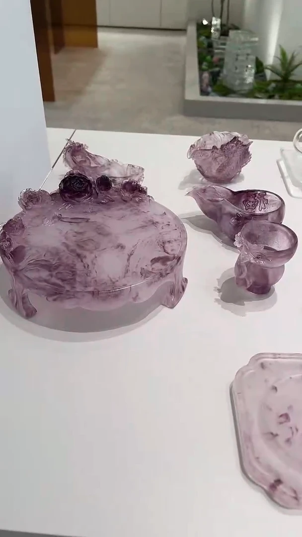 大圆盘紫色