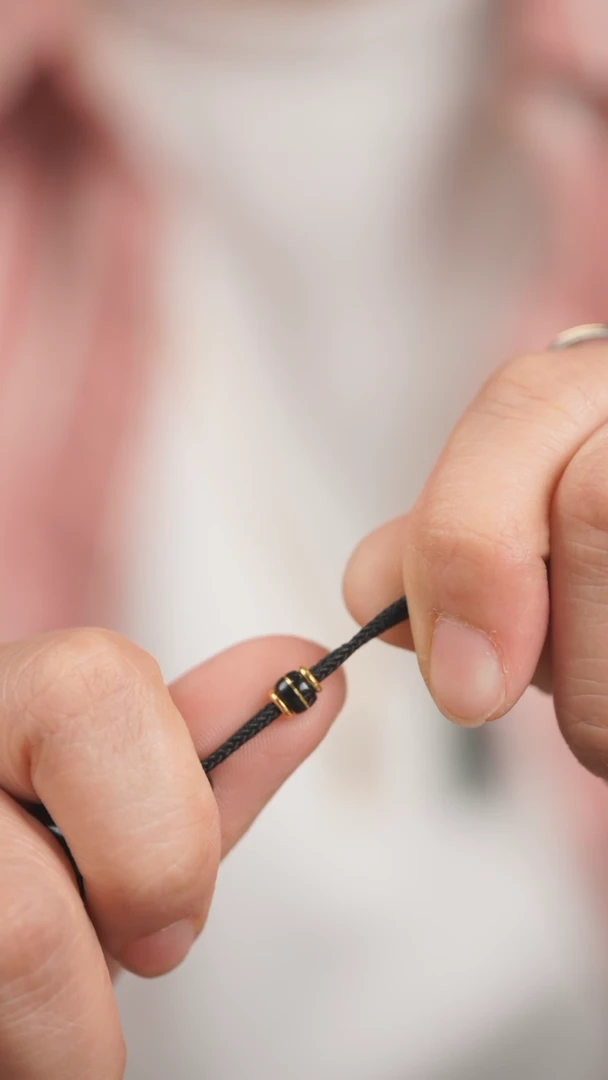 树脂制品?黑金线束